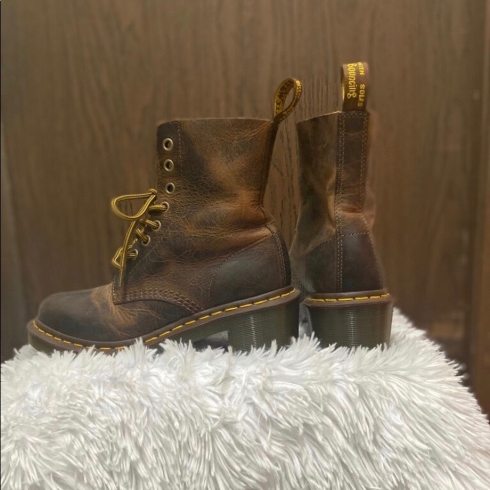 Women’s size 5 Dr. Marten’s